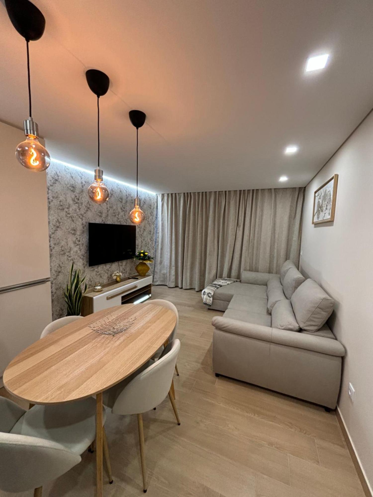 Appartement T2 Vue Sur Mer, Place Mediterranee Canet-en-Roussillon Exteriör bild